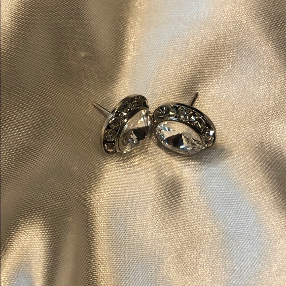 Costume Jewelry Lot - Picture 6 of 6